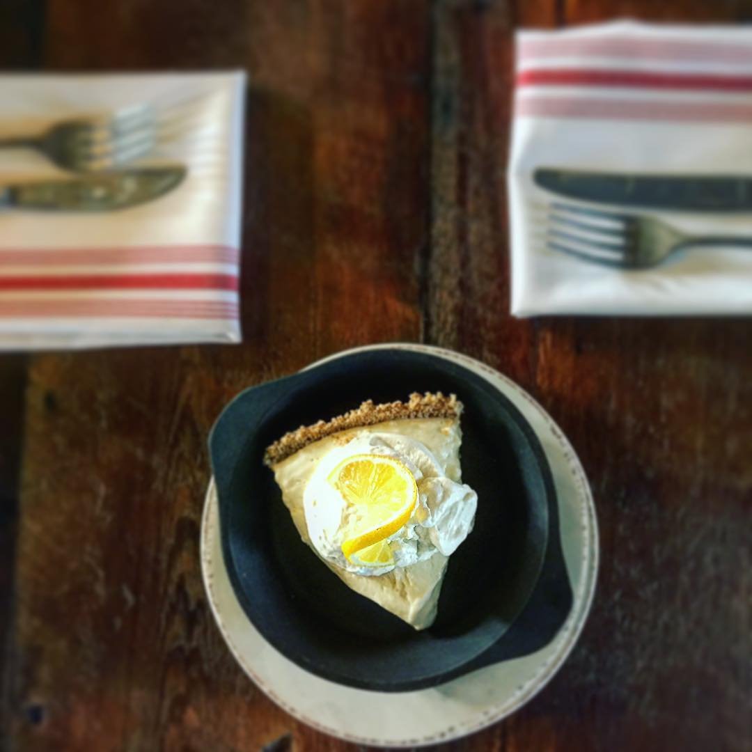 Lemon Ice Box Pie. Lemon. Cream Cheese, Graham Cracker. Wowee